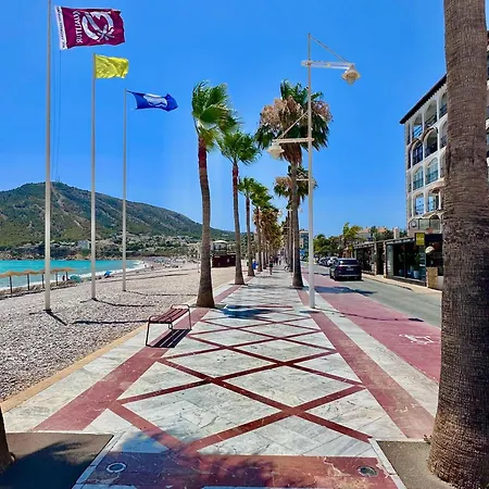 2 Bedroom Albir By The Apartamento Altea